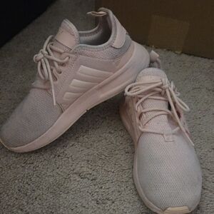 Adidas Women's Soft Pink Mesh Sneakers
